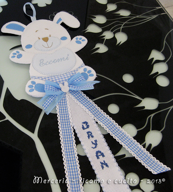 Fiocco nascita coniglio celeste per Bryan