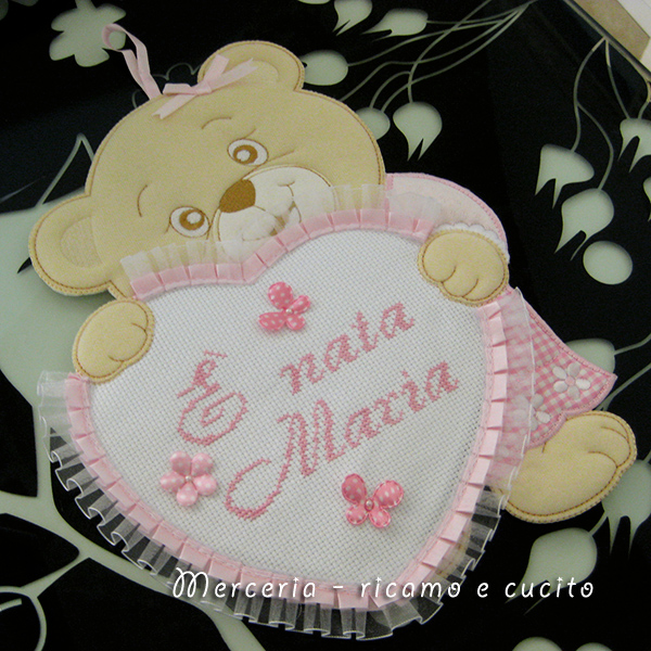 Fiocco nascita orsetto con cuore rosa "E' nata Maria"