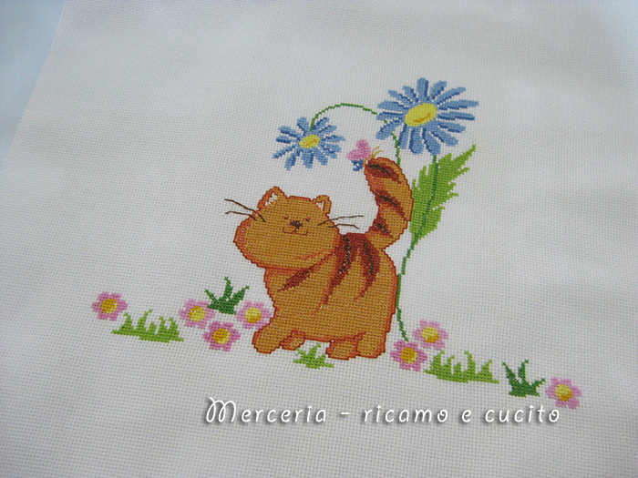 Copertina in cotone con gatto ricamato