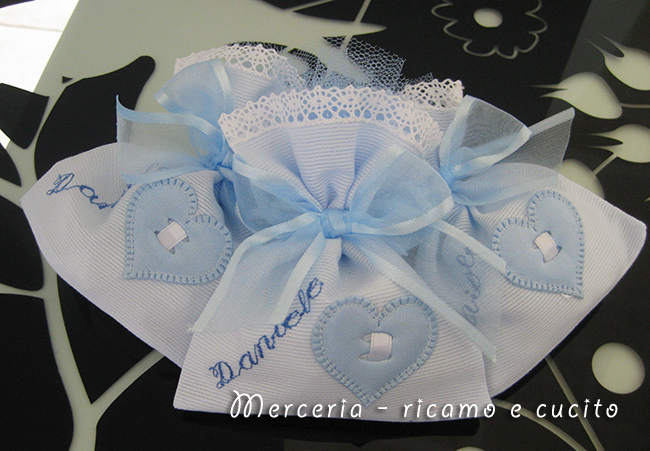 Sacchettini bomboniere portaconfetti con cuore per Daniele