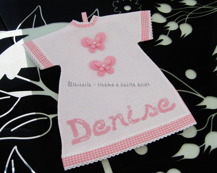 Fiocco nascita cicogna rosa e maglietta auto per Denise