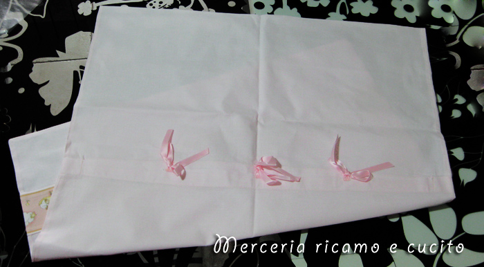 Set lenzuolino, copripiumino e sacchetto nascita con orsetti