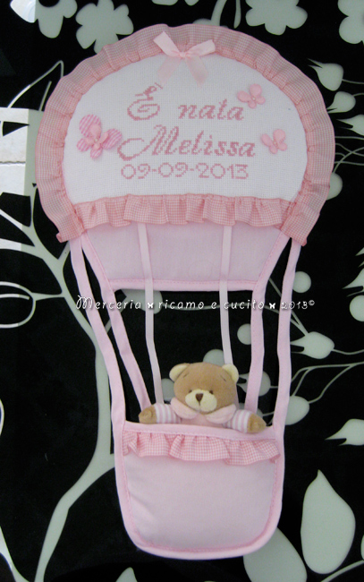 Fiocco nascita mongolfiera rosa "E' nata Melissa" con data