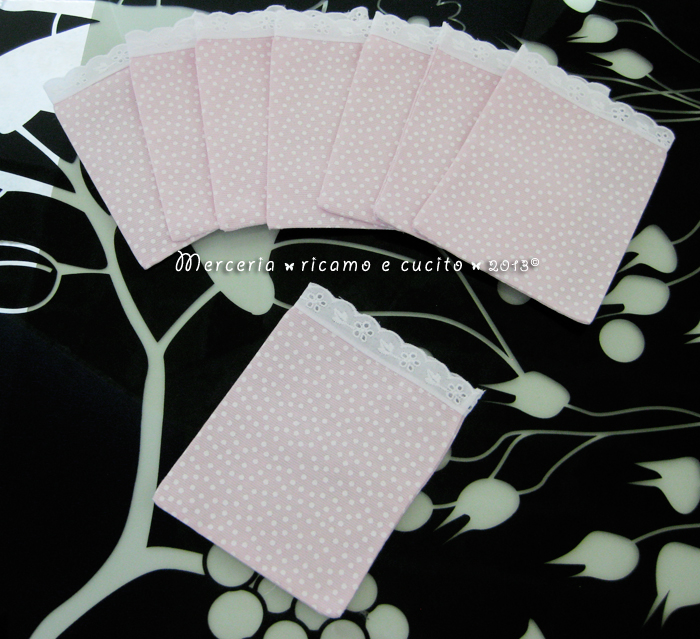 Sacchettini bomboniere portaconfetti rosa pois