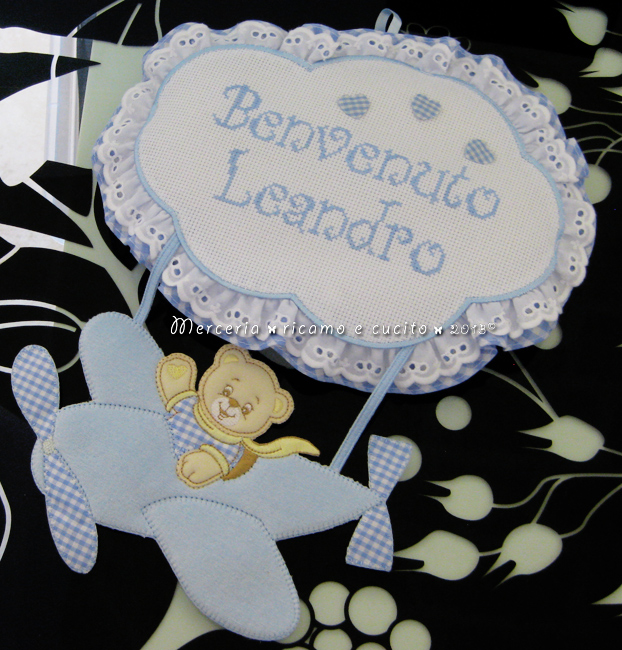 Fiocco nascita aeroplano celeste "Benvenuto Leandro"