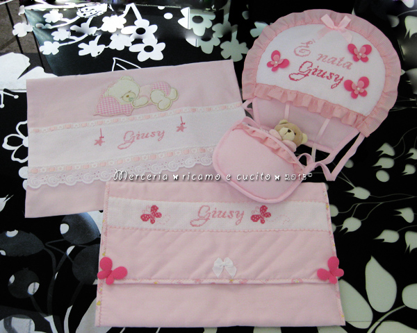 Sacchetto nascita elegante, busta portaoggetti e fiocco nascita mongolfiera rosa per Giusy