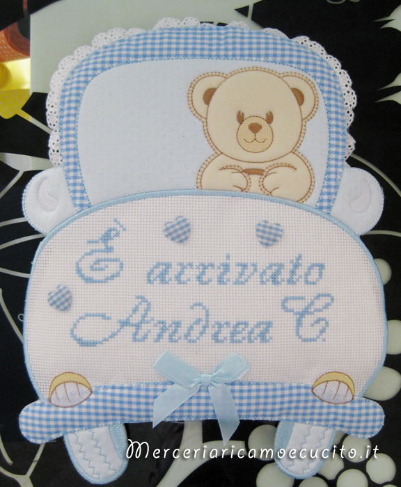 Fiocco nascita macchina celeste "E' arrivato Andrea C."