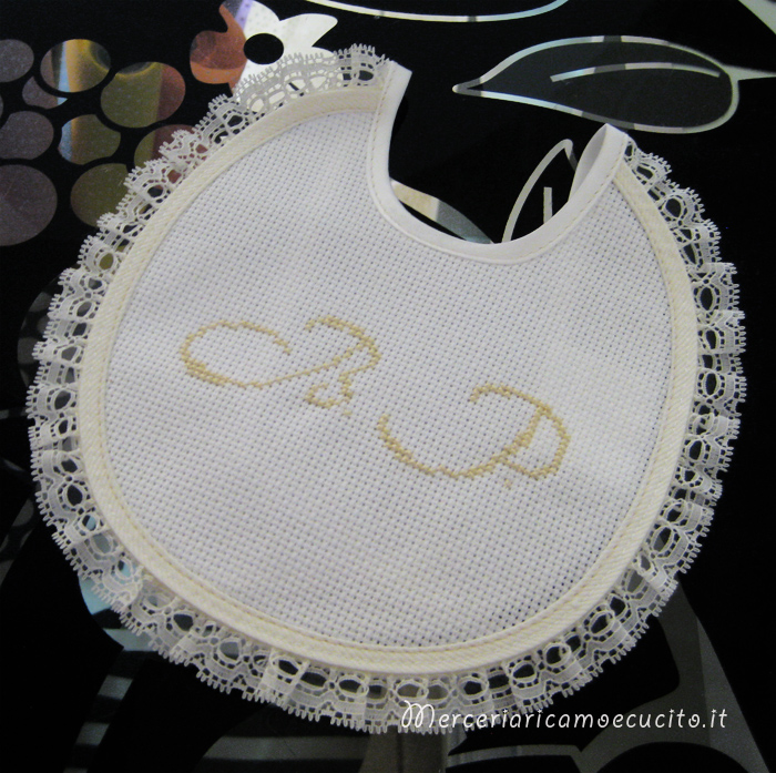 Accappatoio neonato con orsetto e bavette per Beatricer