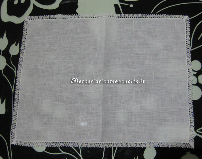 Camicina battesimale con asciugamano e bavetta per il battesimo di Chiara