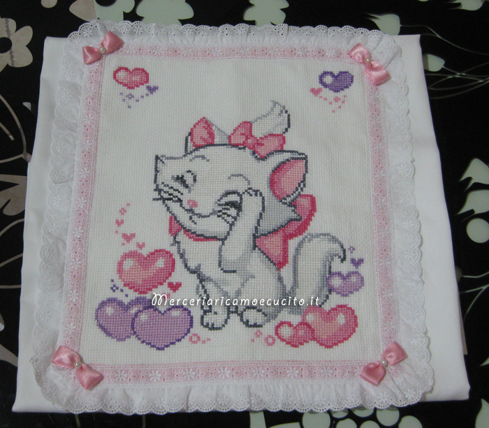 Coordinato copertina copripiumino con gatto Minou e set lenzuolino con cuori