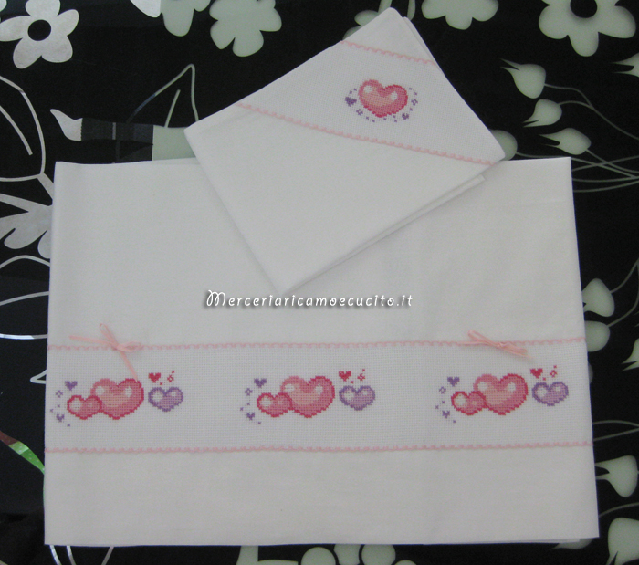 Coordinato copertina copripiumino con gatto Minou e set lenzuolino con cuori