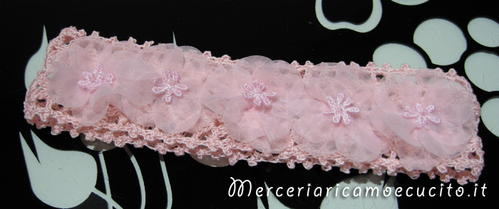 Fasce per capelli all'uncinetto rosa e rossa con fiori