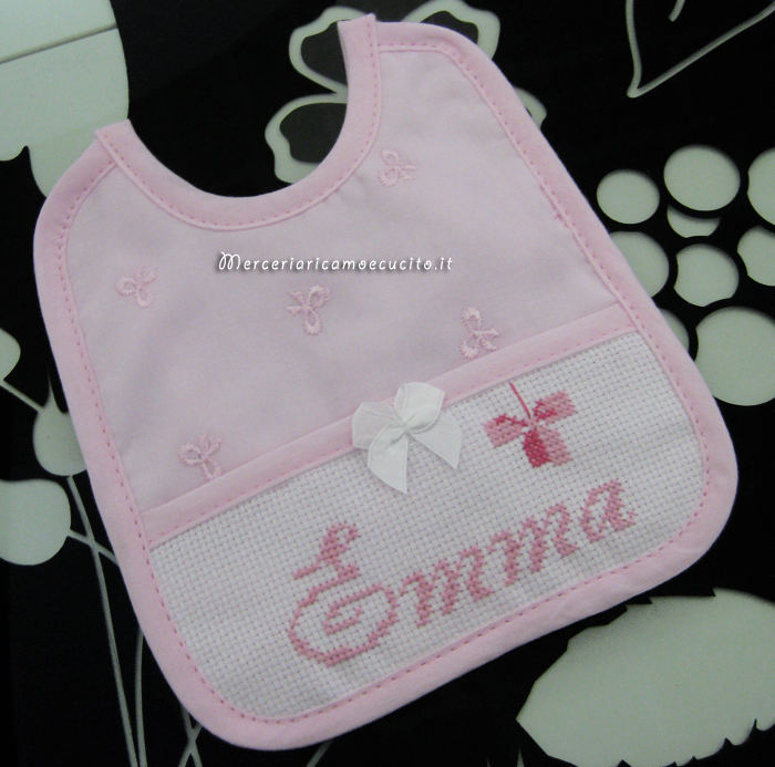 Fiocco nascita, beauty con orsetto e bavetta per Emma