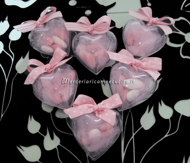 Bomboniera portaconfetti in plexiglass a forma di cuore