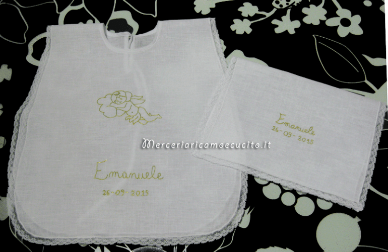 Camicina battesimale con angioletto e asciugamano per Emanuele e Gabriele