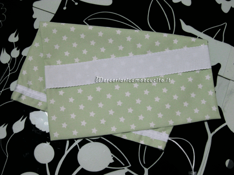 Sacchetto stellato verde per nascita e asilo