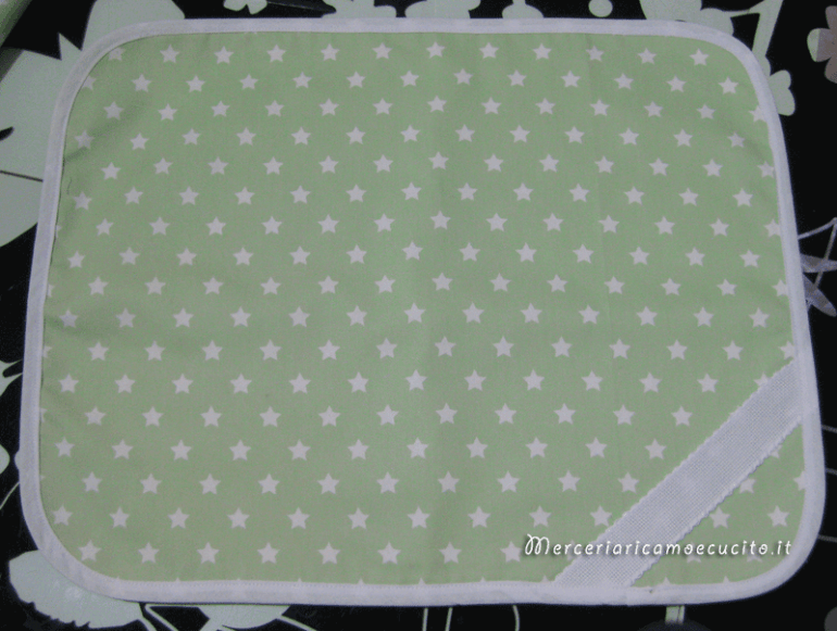 Tovaglietta stellata verde per nascita e asilo
