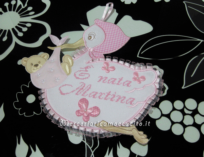 Fiocco nascita cicogna, fiocco stellina e bavetta con apine per Martina
