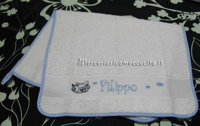 Sacchetto trapuntato, tovaglietta con orsetto e asciugamano per Filippo