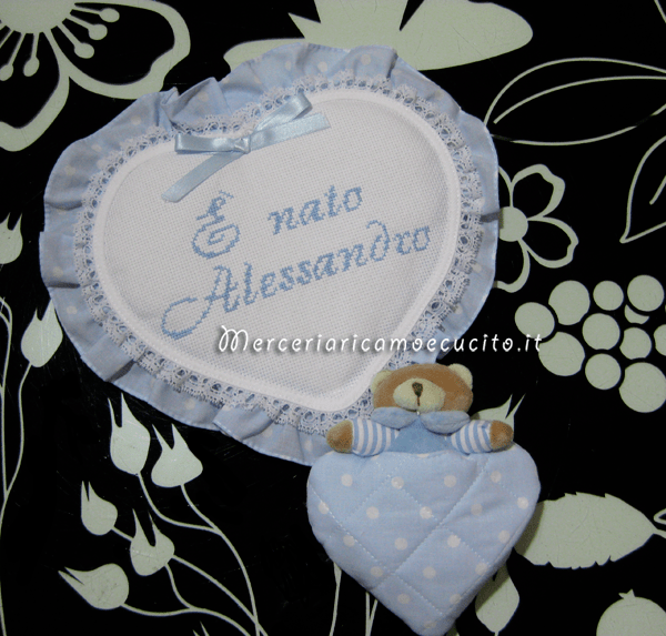 Fiocco nascita luna con cicogna eccomi per Edoardo e fiocco nascita cuore pois per Alessandro