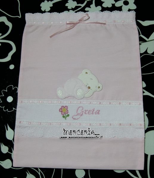 Sacchetti per nascita e asilo per Greta