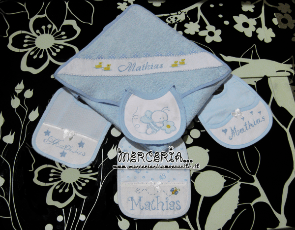 Accappatoio e bavette per Mathias