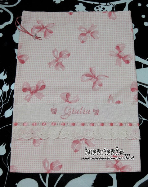 Sacchetti nascita e asilo per Giulia