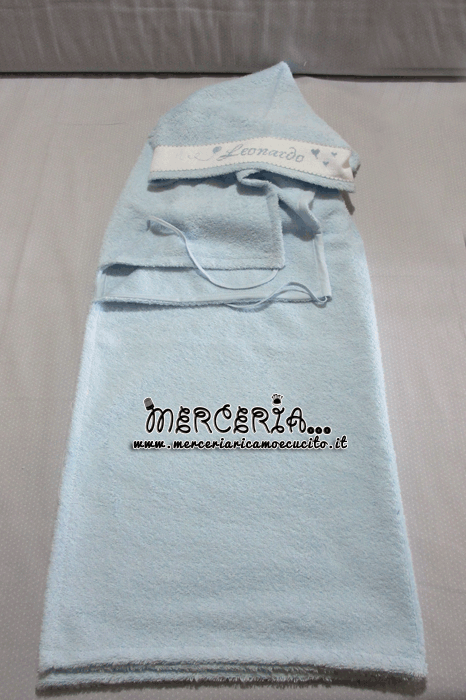 Set nascita - Accappatoio, coppia asciugamani e bavette per Leonardo