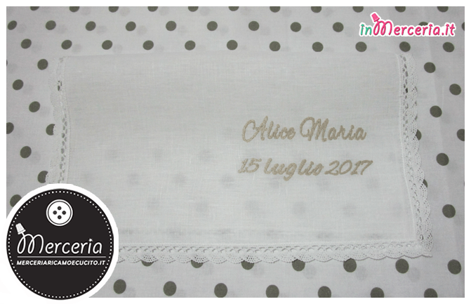 Camicina bavaglino e asciugamano battesimo in lino per Alice Maria
