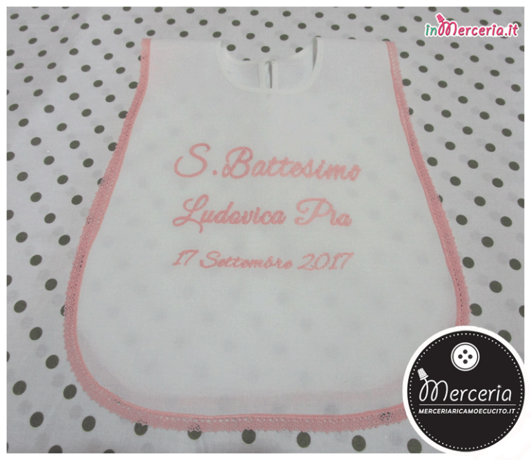 Camicina e asciugamano battesimo in cotone per Ludovica Pia