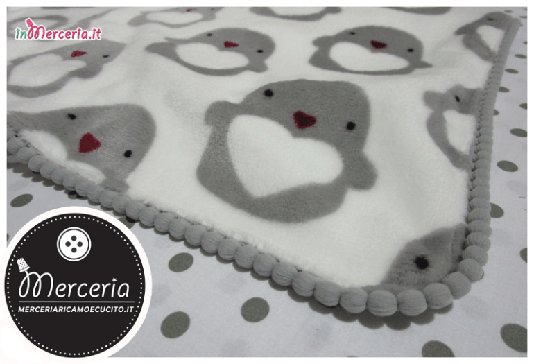 Copertina in pile con pinguini