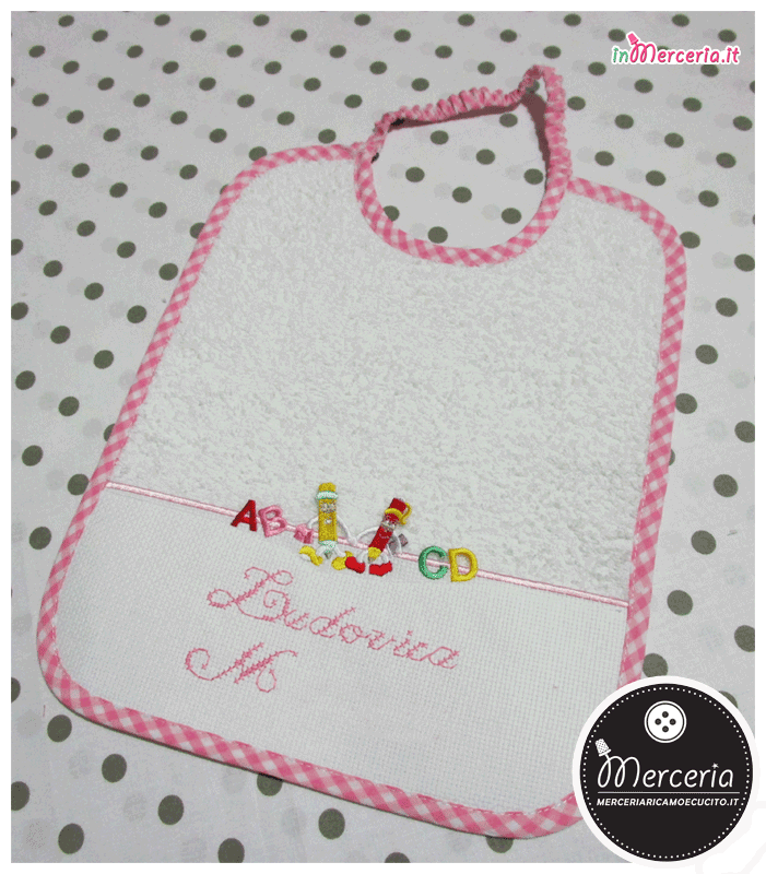 Tovaglietta e bavaglia asilo per Ludovica