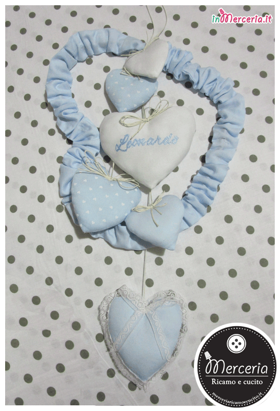 Fiocco nascita cuore celeste con cuorini per Leonardo