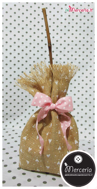 Sacco befana in juta con scopetta