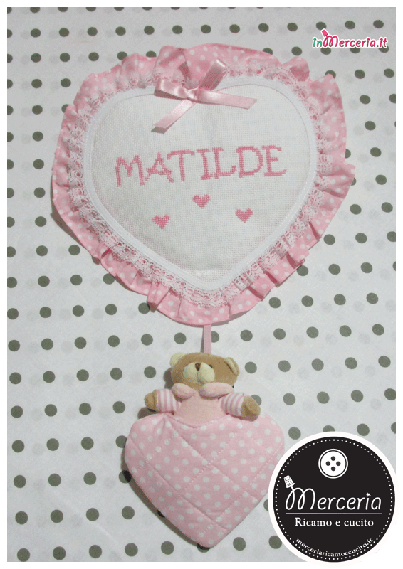 Fiocco Nascita Rosa Con Ricamo Cuore E Orsetto - Artigianale In Tulle, 28x12 Cm - Foto 3