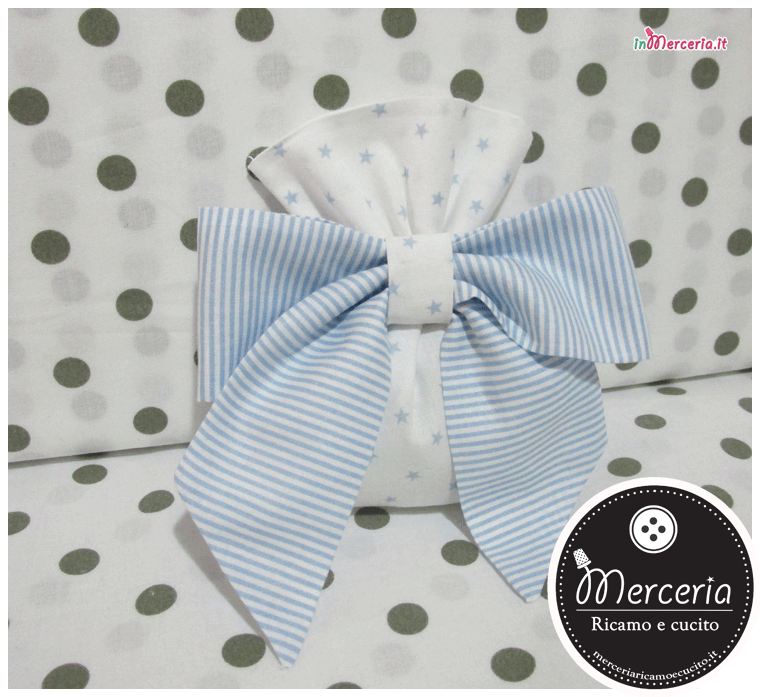 Sacchetti portaconfetti stellato e rigato con fiocco