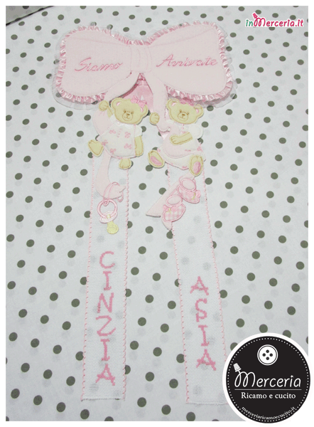 Fiocco nascita rosa “Siamo Arrivate” per le gemelle "Cinzia" e “Asia”