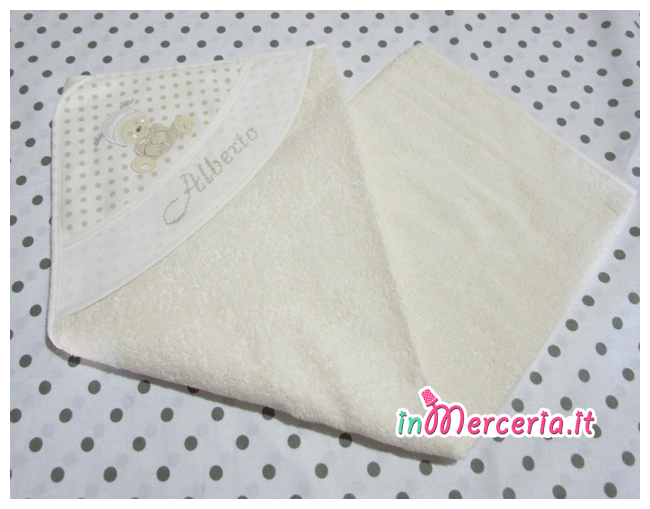 Accappatoio pois con orsetto per "Alberto"