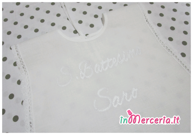 Camicina bavaglino e asciugamano battesimo in lino per Rocco