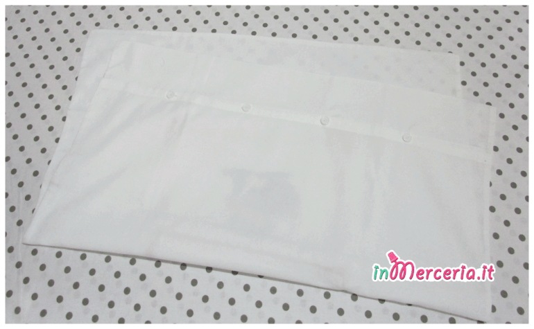 Copertina copripiumino con coccinella e coordinato culla con funghetto