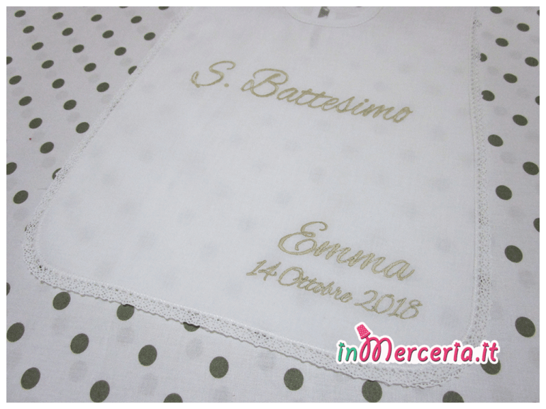 Camicina bavaglino e asciugamano battesimo in cotone per Emma