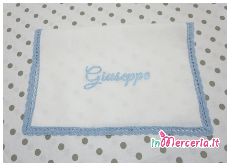 Asciugamano in cotone con merletto celeste per Giuseppe