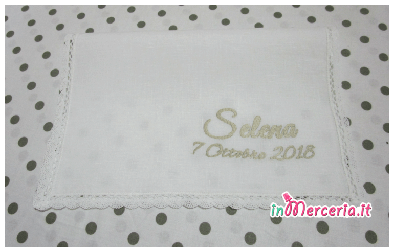 Camicina bavaglino e asciugamano battesimo in lino per Selena