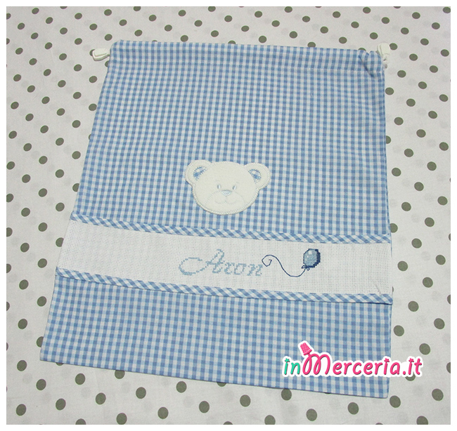 Sacchetto nascita e asilo quadrettato con orso per Aron