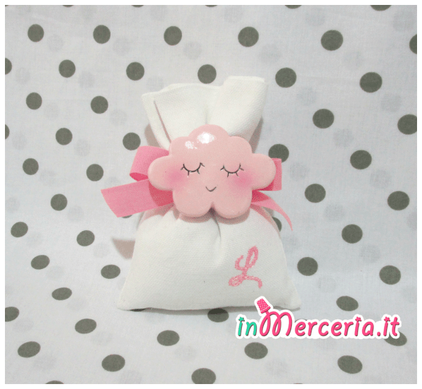 Sacchetti bomboniera portaconfetti con nuvola e iniziale del nome