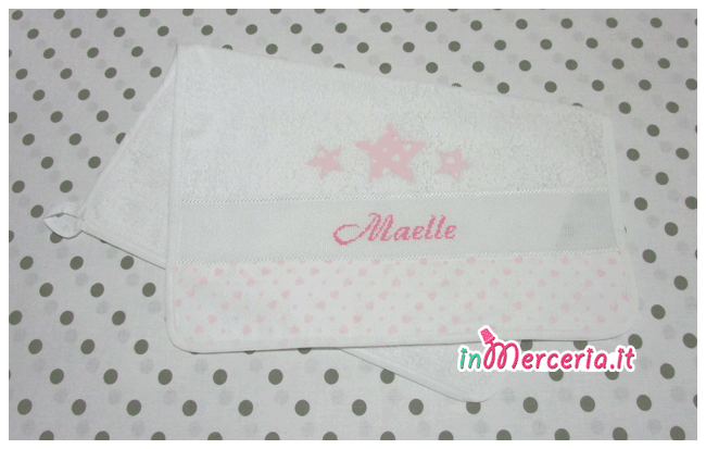 Set asilo cuori e pois - Sacchetto, asciugamano e bavaglia per Maelle