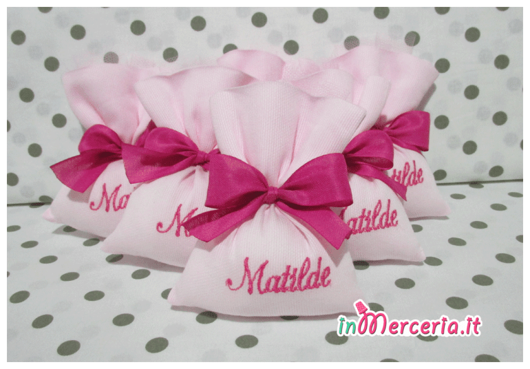 Sacchetti bomboniera portaconfetti con iniziale e nome Matilde