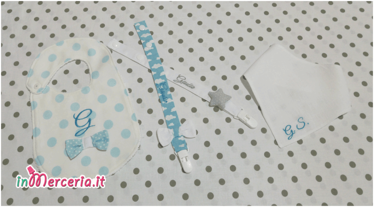 Bavaglia con fiocco, bandanda e clip portaciuccio per Giulio
