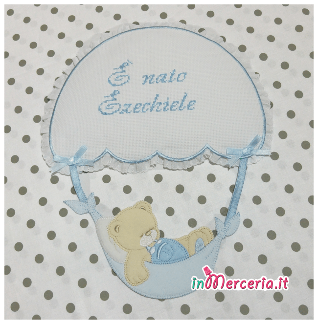 Fiocco nascita paracadute e sacchetto nascita e asilo pois per Ezechiele