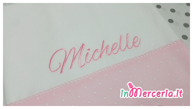 Set nascita - Lenzuolino, accappatoio, copertina e sacchetto trapuntato per Michelle
